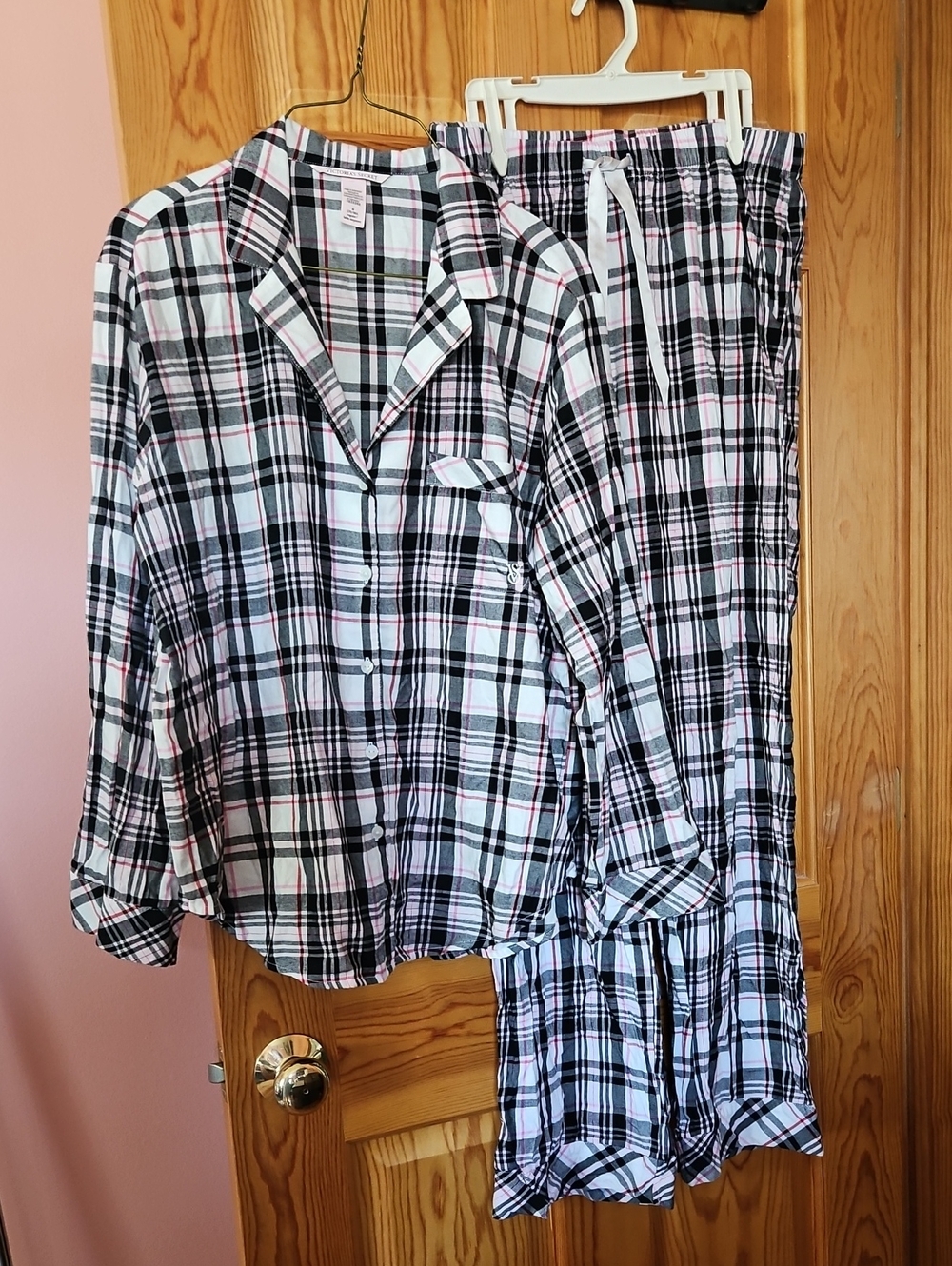 Victoria's Secret Black White and Pink Plaid Pajama Set